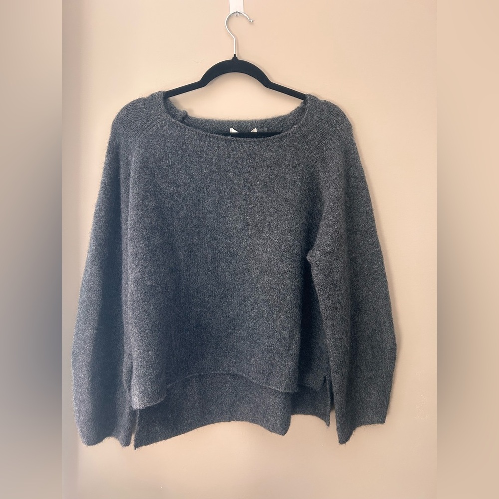 Cozy Gray Women's Sweater - Soft Knit Pullover